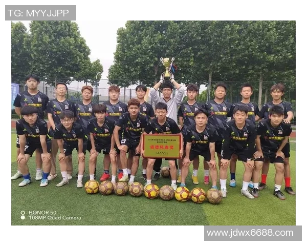 南京足球队荣登足球战术排行榜首位引领战术潮流新风尚